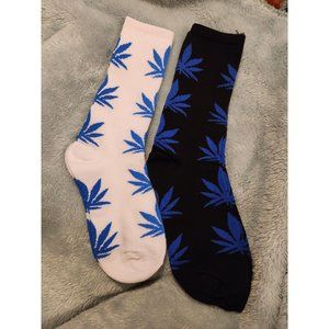 Brand New Set Of 2 Designed Crew Socks